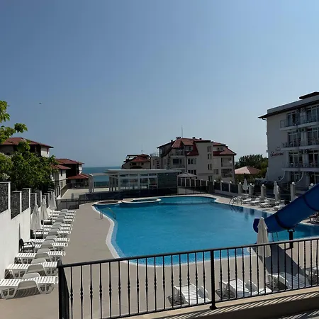 Luxury Seaside With Seaview سفيتي فلاس