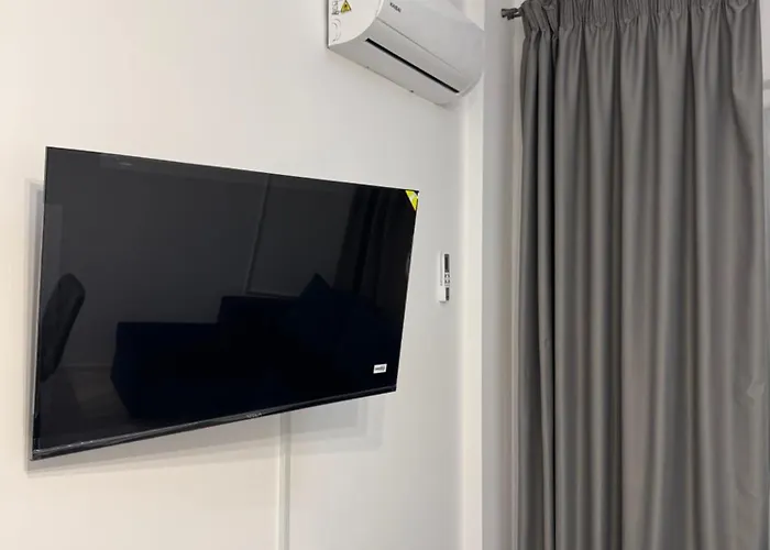 Luxury Seaside With Seaview Apartament *